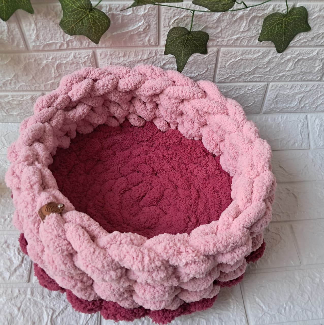Chunky Yarn Pet Bed