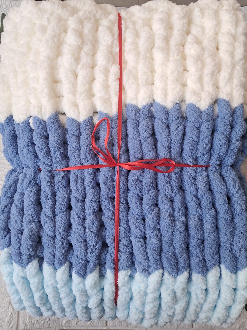Handmade Chunky Yarn Blanket
